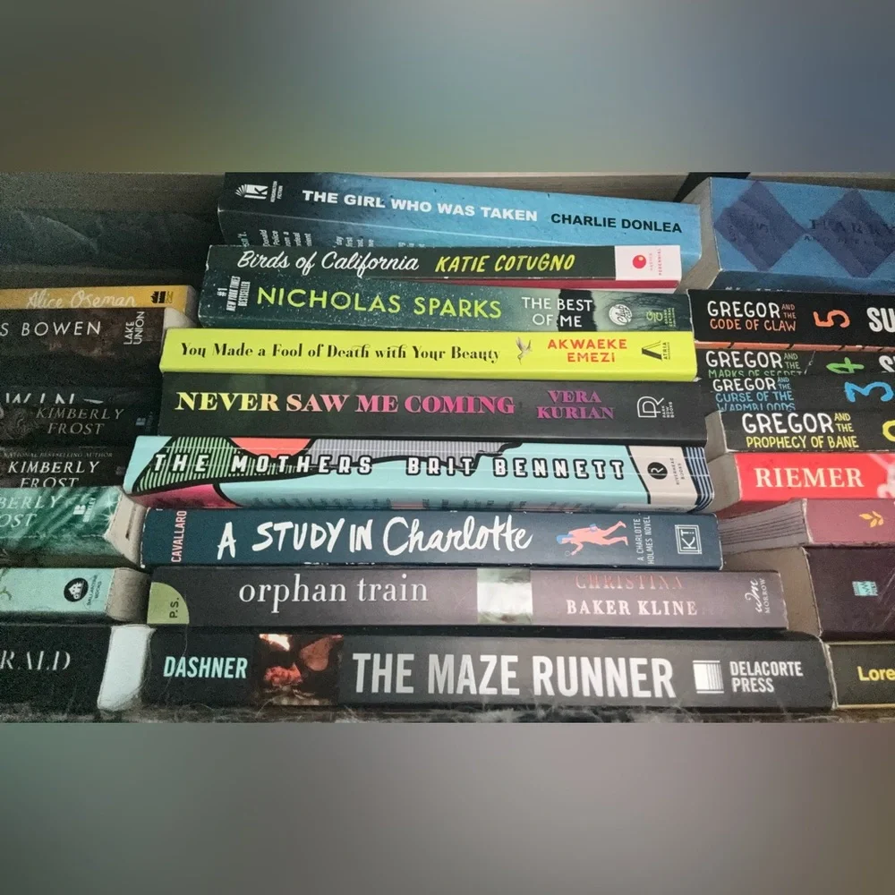 Paperback Books - Picture 6 of 9